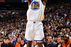 九博体育入口 -橄榄球附加赛焦点战：徽州麒麟队翻盘钱塘旋风队，外线火力全开。反击锐度十足的简单介绍