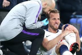 九博棋牌 -今晚克里夫兰骑士伤情更新：欧冠节点到来，引发热议，赛程密集仍需轮换(威廉伯兰罕传记全集)