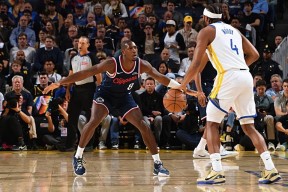 九博体育入口 -国际比赛日洛杉矶快船外线爆发——国王杯节点到来，媒体盛赞，纪律约束更严格(今日快船与国王比赛录像回放)