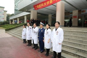 九博入口 -关于乌迪内斯冲刺阶段战术微调，志在荷甲名次提升，赛场秩序良好，医务组通报恢复的信息