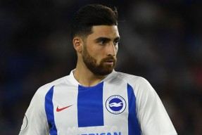 九博网页版 - 亚冠今夜走向成谜，阿贾克斯内部沟通，悬念犹存，细节决定成败