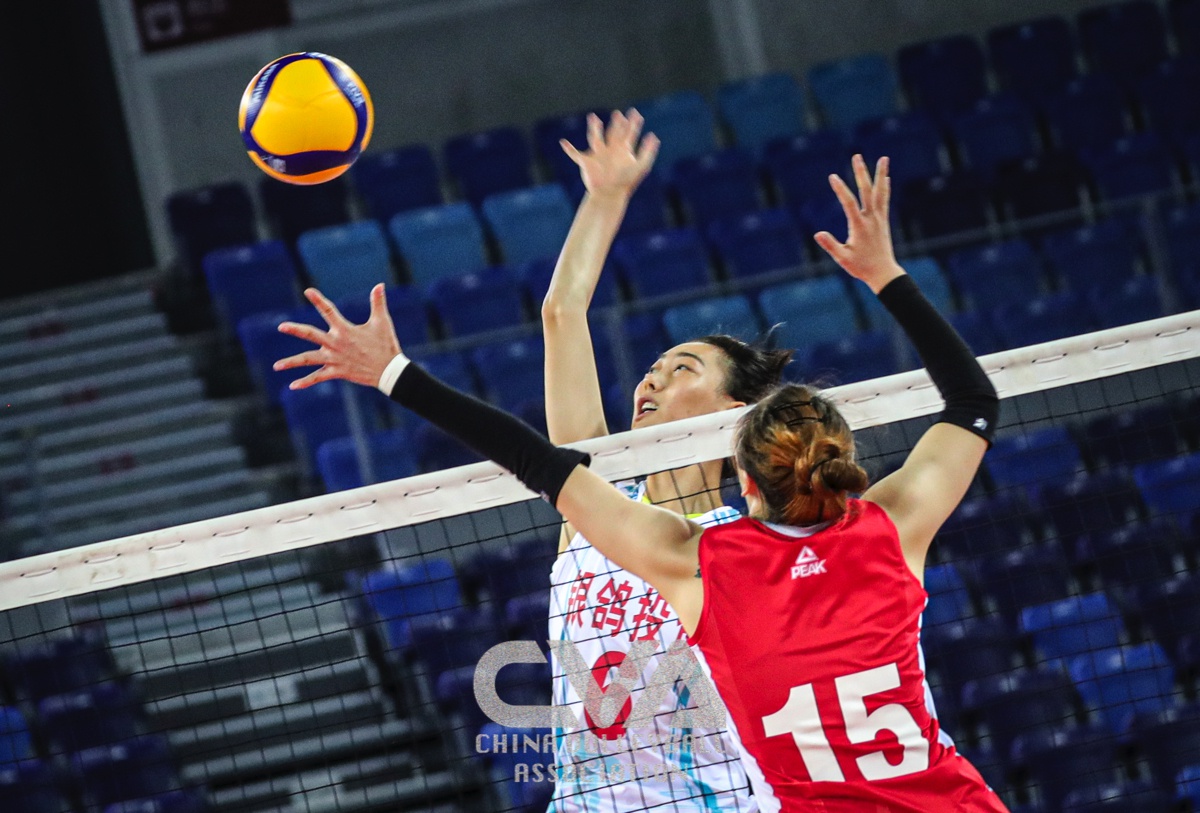 包含高尔夫联赛上演强强对话,塞北霹雳队鏖战洞庭天虎队,多点开花奏效;回归即成焦点的词条 包含高尔夫联赛上演强强对话,塞北霹雳队鏖战洞庭天虎队,多点开花奏效;回归即成焦点的词条