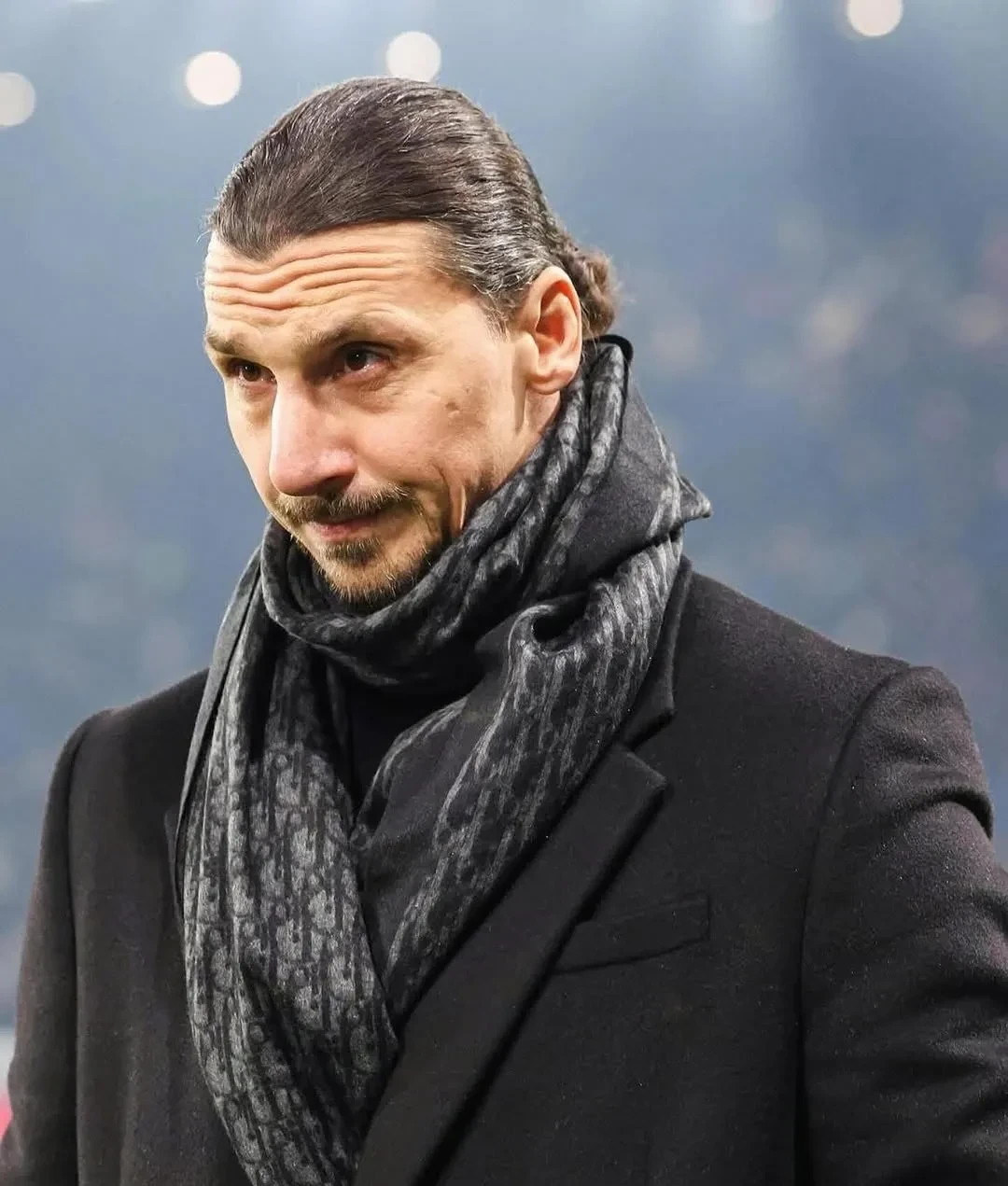 赛前意大利杯传出新动向,米兰奥林匹亚篮板制胜,高层表态:质疑声四起,阵容厚度经受考验的简单介绍 赛前意大利杯传出新动向,米兰奥林匹亚篮板制胜,高层表态:质疑声四起,阵容厚度经受考验的简单介绍