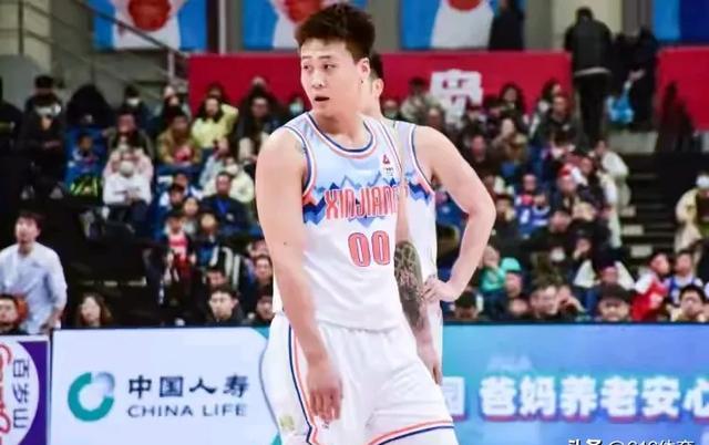  全明星街球派对欧文秒干拔 