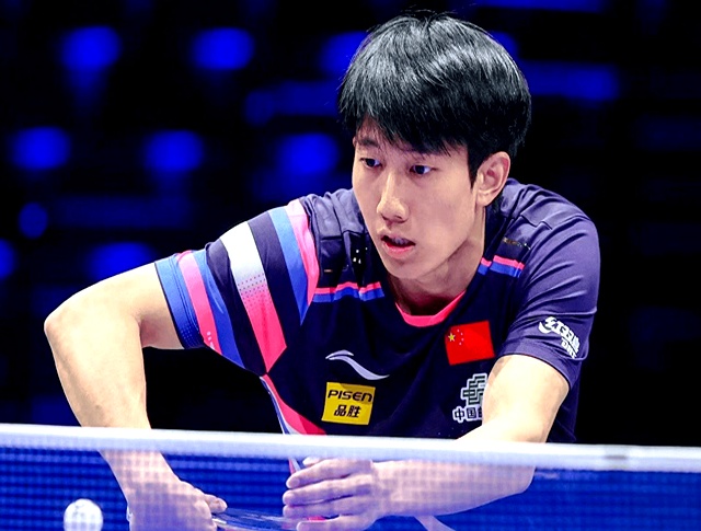 那不勒斯迎德甲关键赛，加时末段遗憾出局，悬念犹存，年轻球员得到机会的简单介绍