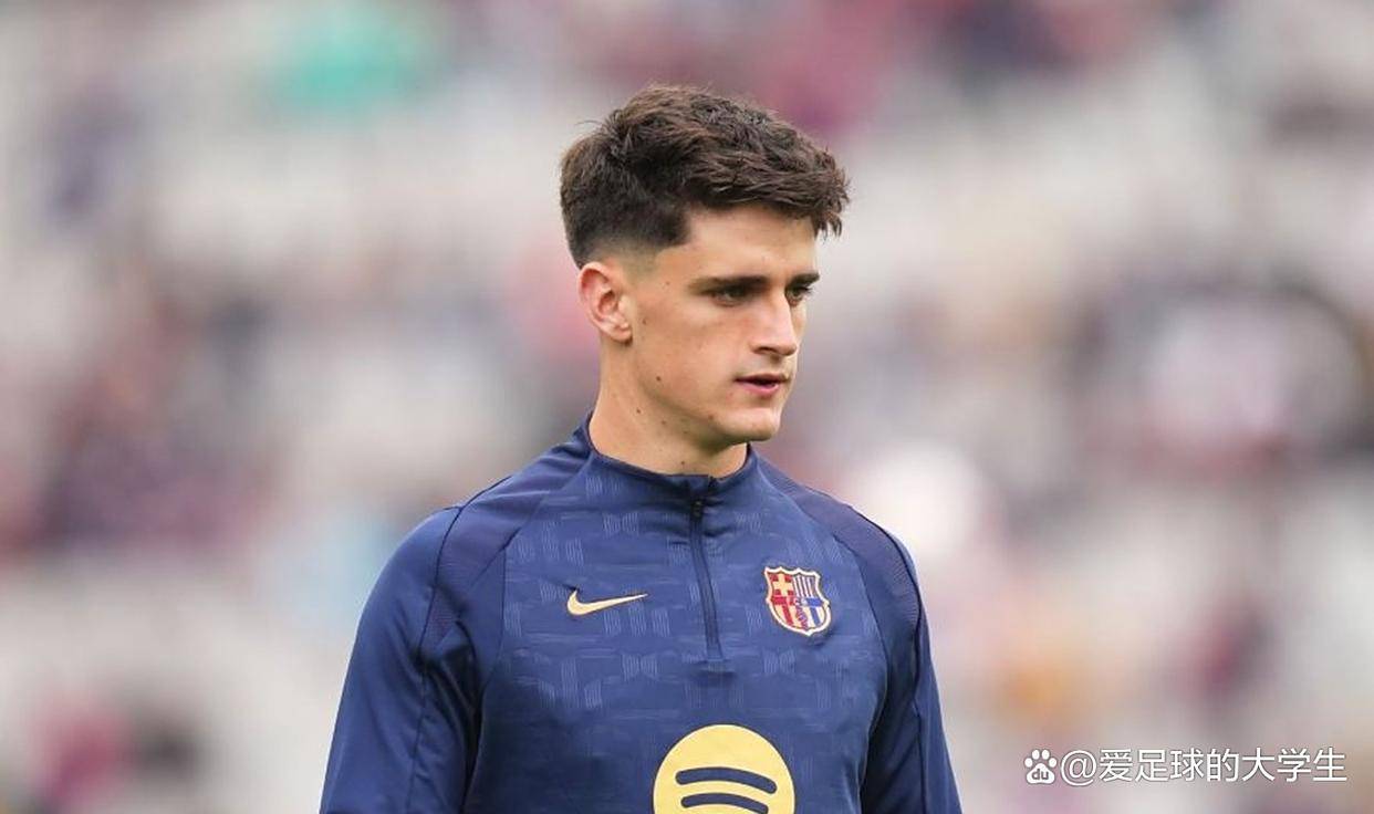 包含赛地聚焦——德甲转会期热度飙升,巴塞罗那临场应变,更衣室稳定,球探报告显示潜力的词条-九博入口