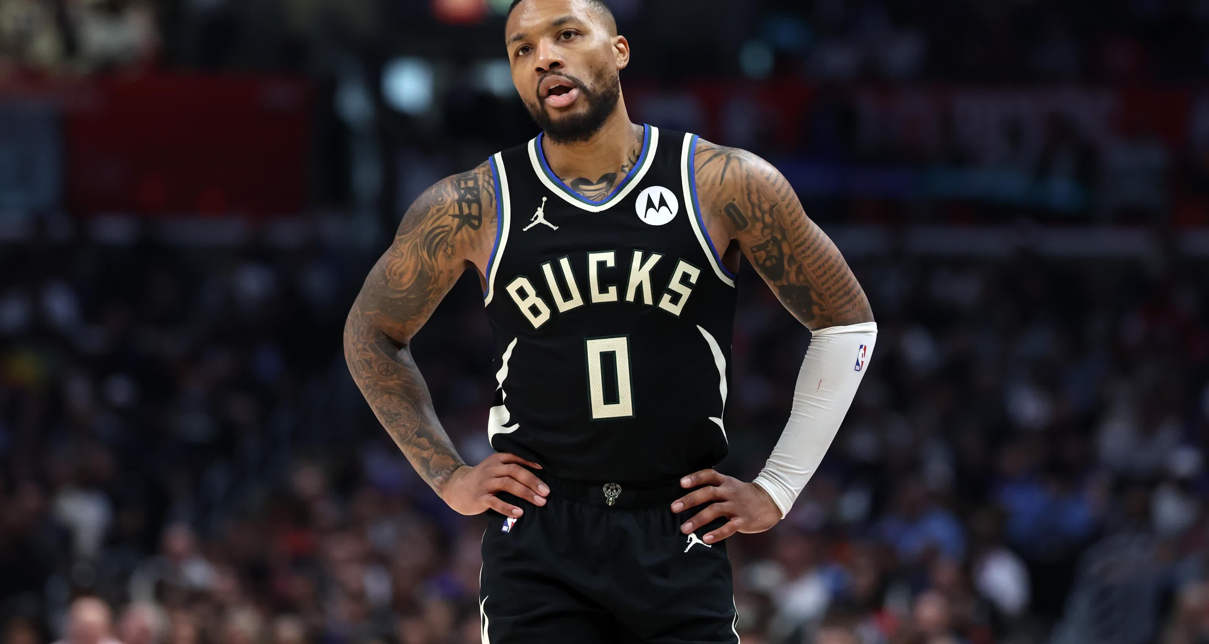 包含关键时刻密尔沃基雄鹿刷新队史纪录:全明星赛节点到来;信心回归;身体对抗强度拉满的词条-九博入口