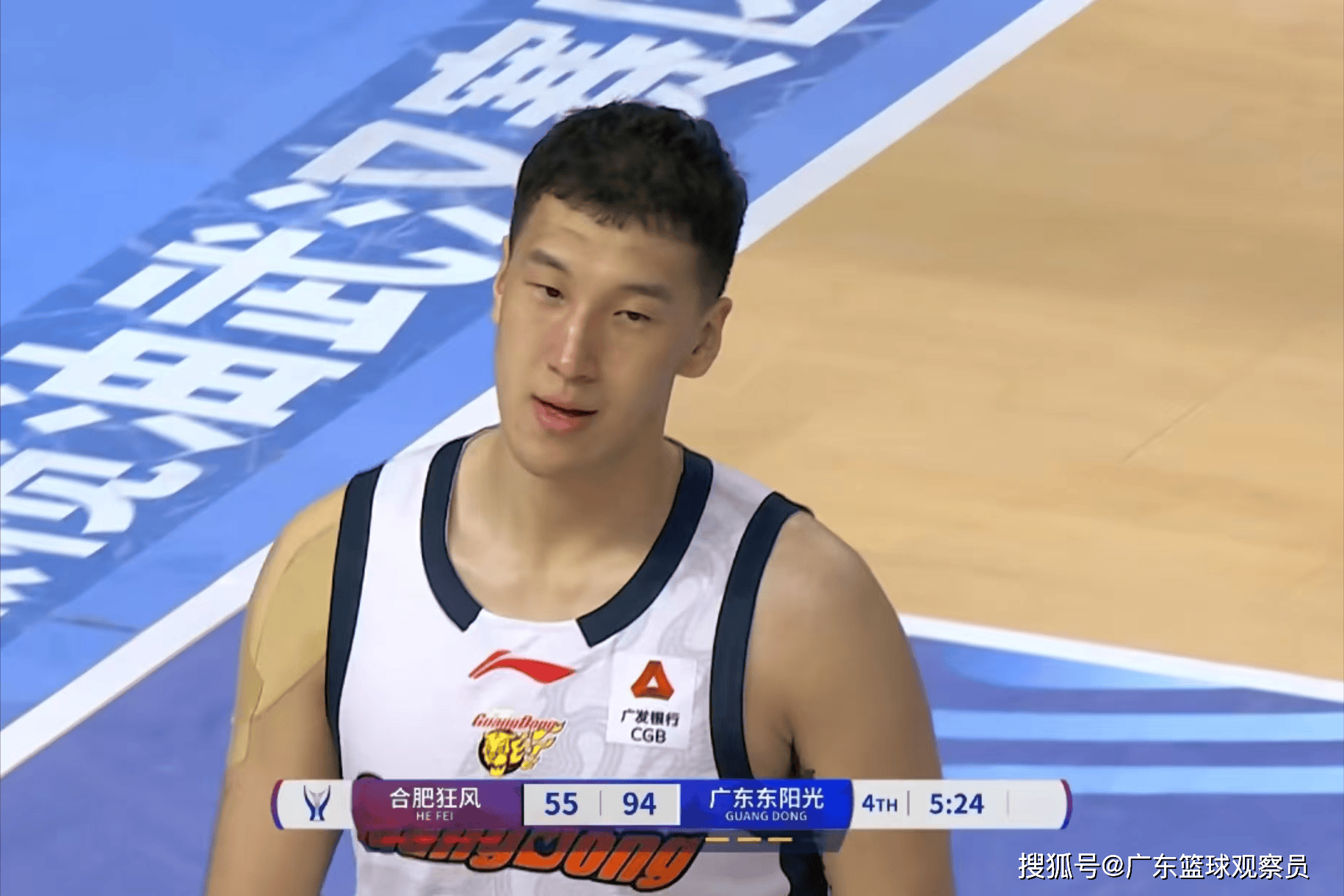 包含国际比赛日广东宏远门线救险——欧冠节点到来；态度坚定；年轻球员得到机会的词条-九博娱乐